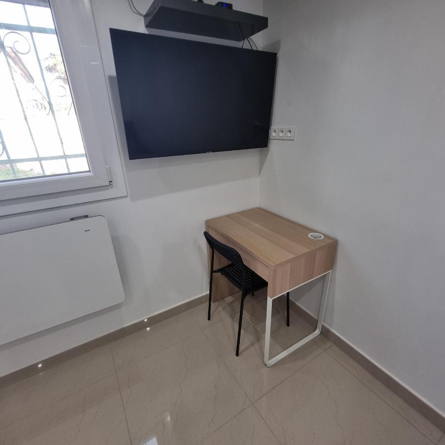 Studio Arena - Groupama Stadium Lyon Meyzieu Εξωτερικό φωτογραφία